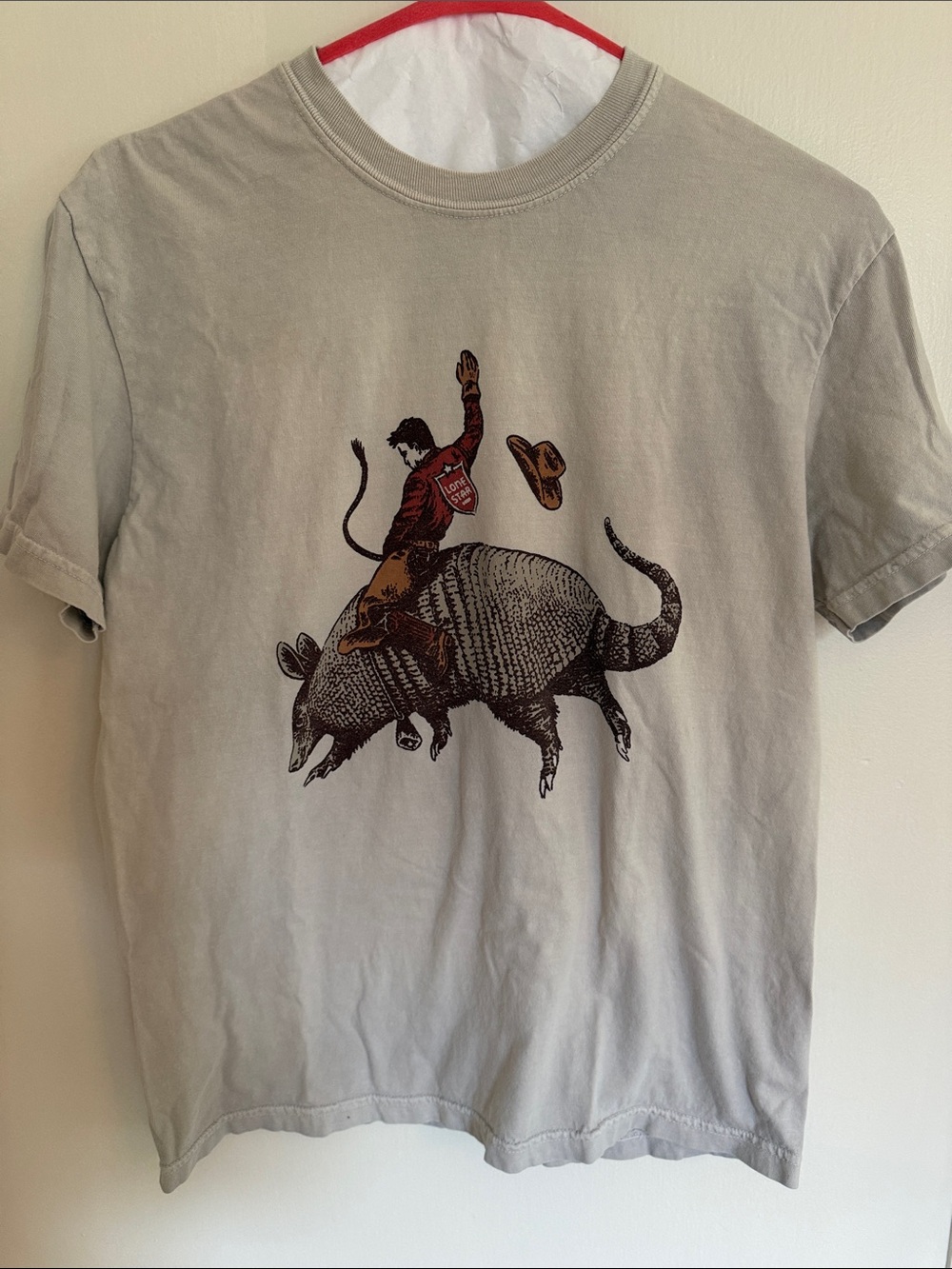 Lone Star Beer 2025 Rodeo T-shirt of cowboy riding an armidillo Medium